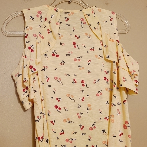 Juicy Couture | Cherry Printed Cold Shoulder Shirt (Size Medium) - Picture 12 of 13